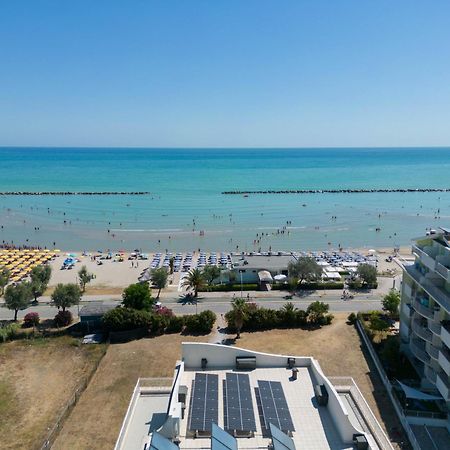 شقة Altomare - Vibra Villa Rosa Di Martinsicuro المظهر الخارجي الصورة