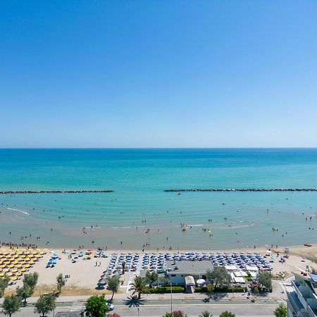 شقة Altomare - Vibra Villa Rosa Di Martinsicuro المظهر الخارجي الصورة